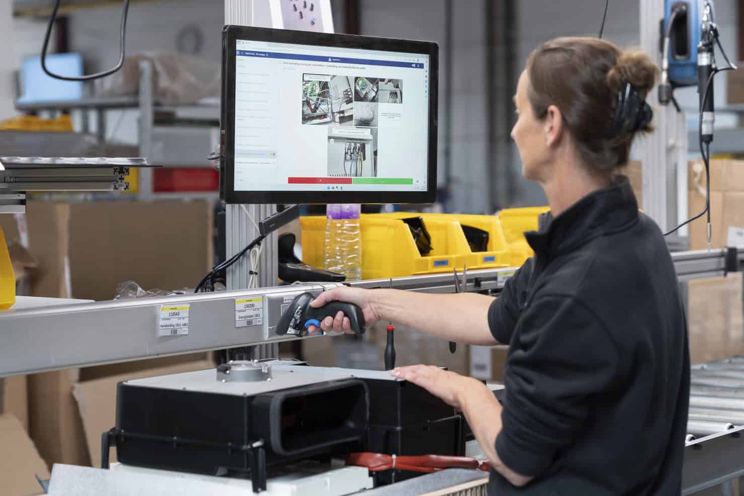 A computer screen displays a software interface from the Azumuta platform titled "5S audit checklist." The checklist includes various audit criteria such as safety and organization, with options to mark compliance status. A sidebar on the left shows navigation options.